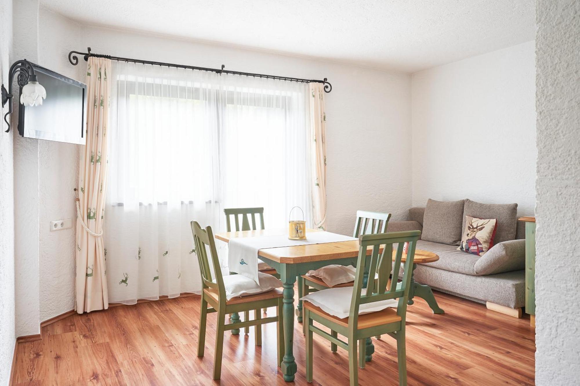 Rosamunde Apartments Leutasch Chambre photo